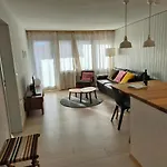 Nr.22,haus Azurit *
