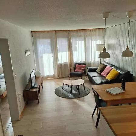 Nr.22,haus Azurit 格雷兴